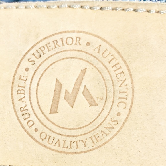 Members Mark Medium / Dark Wash Relaxed Fit Jeans 36 x 30 Blue Denim - Picture 3 of 3